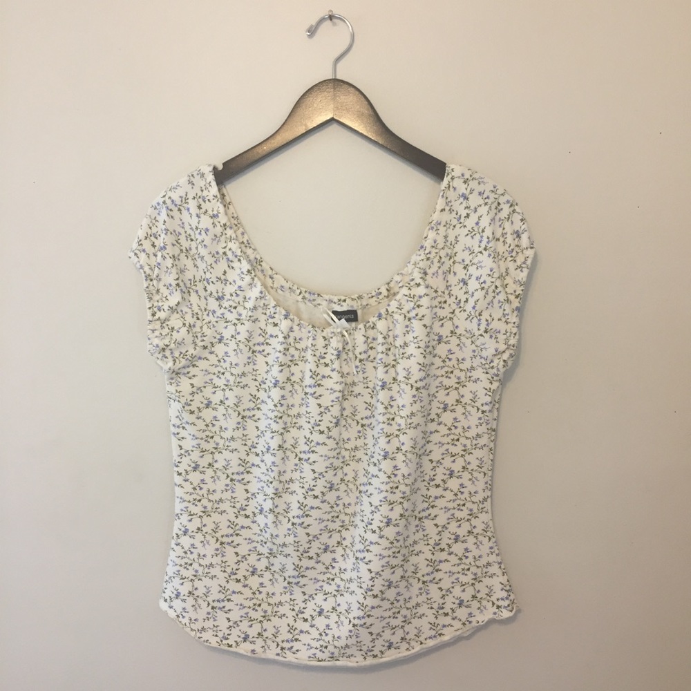 Ditzy floral cap sleeve top